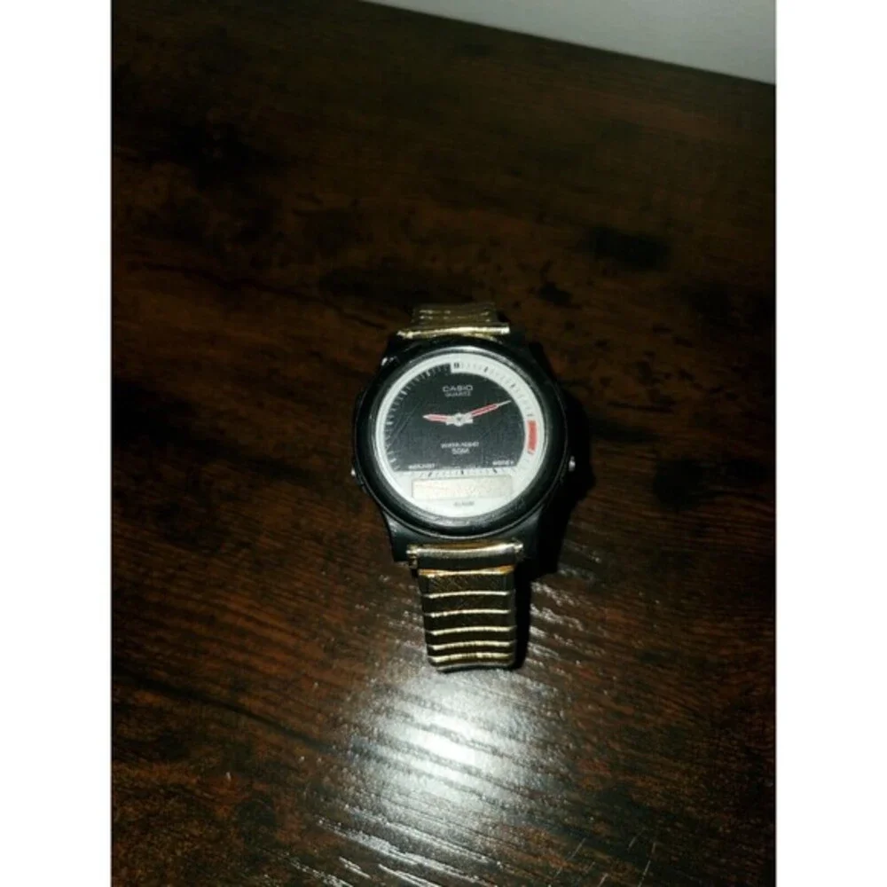 Casio Quartz‎ Analog Digital Watch Black Gold Parts Only Repair Vintage